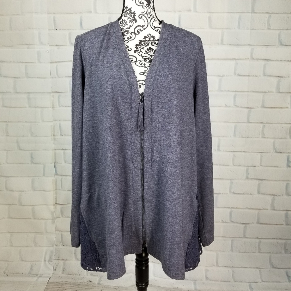 Logo long sleeve zip front jacket lace back sz xl